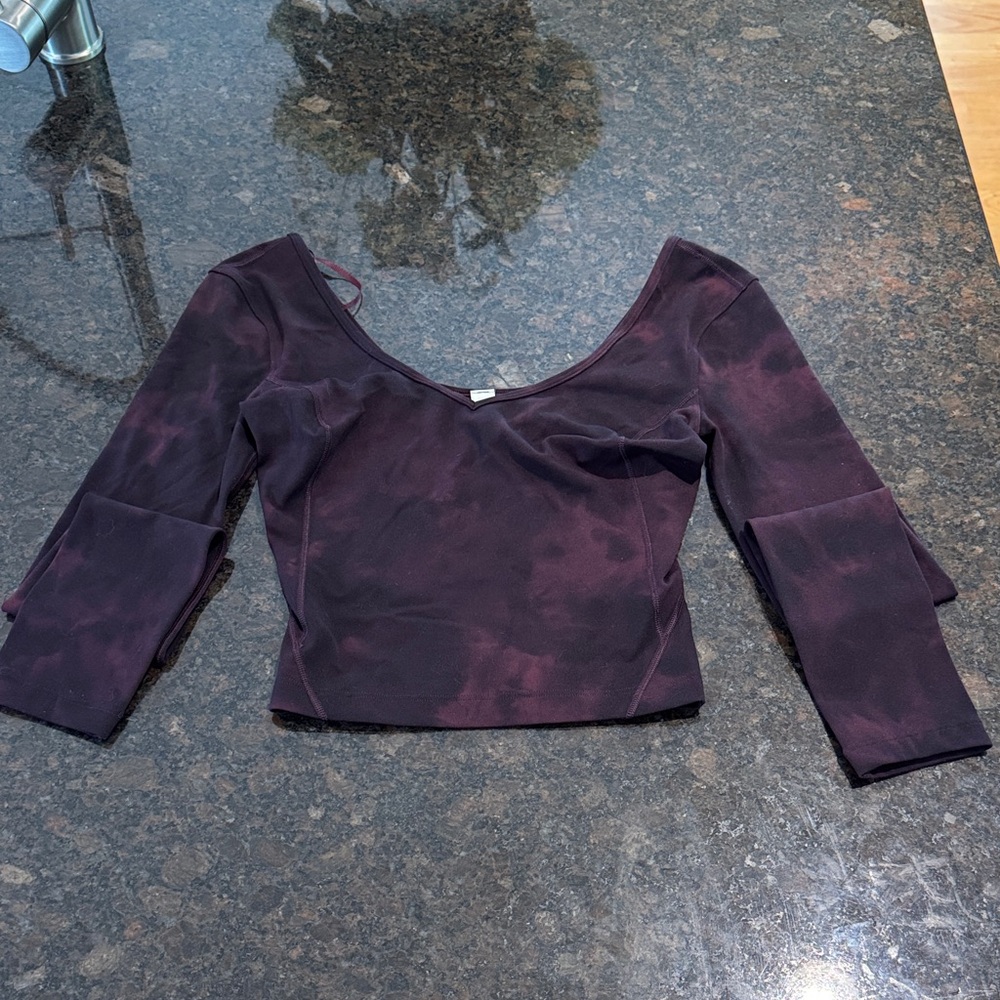 Lululemon Women’s Size 0 Deep Plum Scoop Neck Crop Top